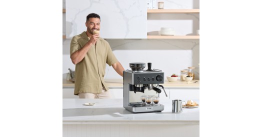 Ekspres do kawy kolbowy z młynkiem Breville Barista Classic VCF186X