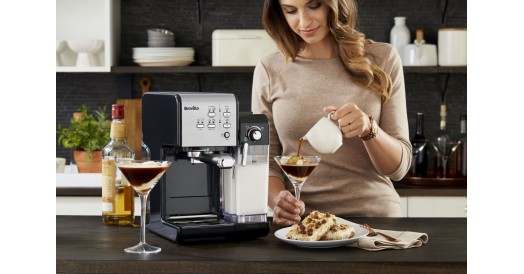 Ekspres do kawy kolbowy Breville Prima Latte II Srebrny VCF108X