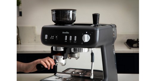 Ekspres do kawy kolbowy z młynkiem Breville Barista Max+ VCF152X