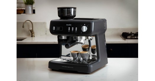 Ekspres do kawy kolbowy z młynkiem Breville Barista Max+ VCF152X