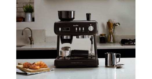 Ekspres do kawy kolbowy z młynkiem Breville Barista Max+ VCF152X