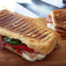 Panini z mozzarellą